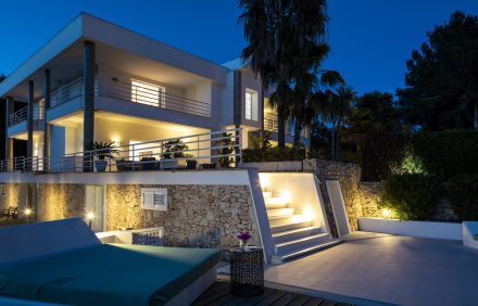 Beautiful Countryside Residence Suitable for Large Groups – IBZ010