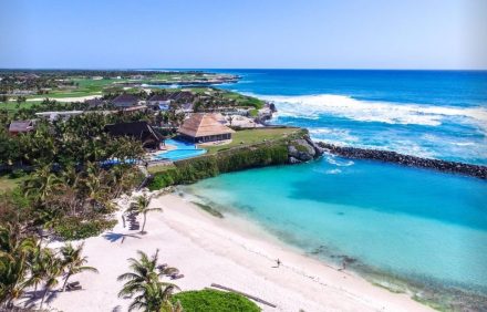 Stunning Ocean And Beachfront Villa In Punta Cana – DOM002