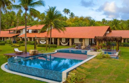 Amazing Beach Villa – ALA017