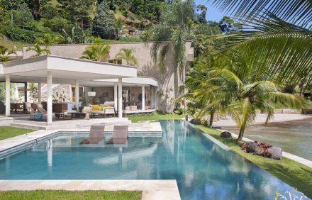 Dream house in front of beach in Angra dos Reis – ANG004