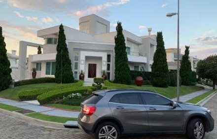 Elegant and Classig Mansion in Jurerê – FNL011