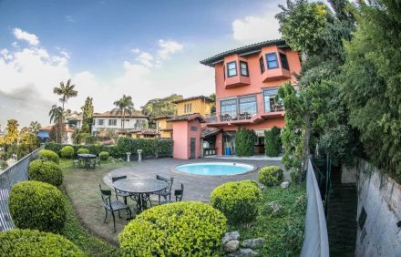Casa espetacular com piscina para eventos – SAO004