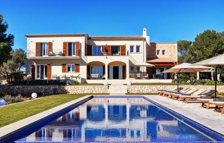 Exclusive Peaceful Oasis on The East Side of The Island – PMA001