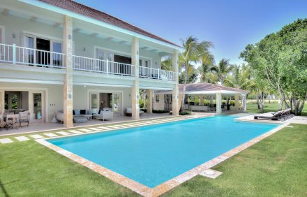 Golf Front 6-Bedroom Marvel With Amazing Views In Punta Cana – DOM044