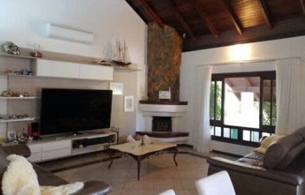 Confortable and Classy House in Jurerê – FNL005