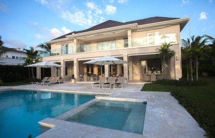 Alluring And Refined Villa With Golf Views In Secluded Area – DOM046