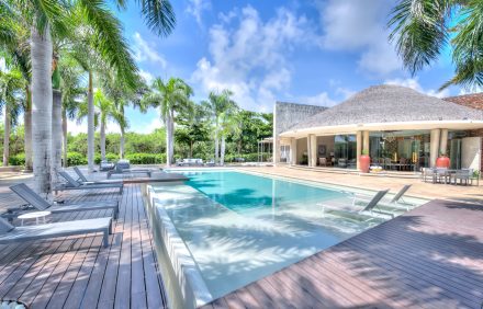 State-Of-The-Art Villa With Individual Bedroom Cottages In Punta Cana – DOM054