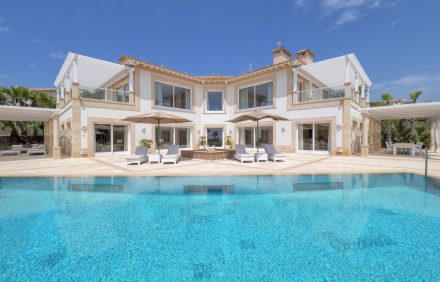 Ultimate Luxury Villa – PMA015