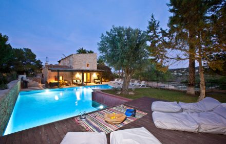 Beautifully Constructed with Traditional Charm Close to Ibiza’s Beautiful West Coast – IBZ006