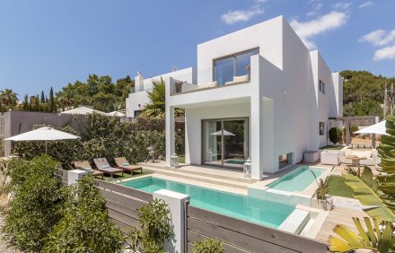 Modern New Build Villa – IBZ014