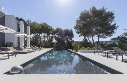 Magical Ibizan Holiday Home With Beautiful Sea Views – IBZ040