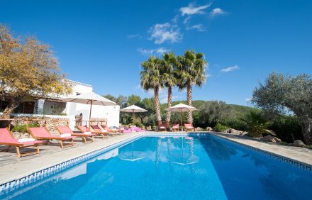 Sympathetically Modernised Villa With a Wealth of Charming Features – IBZ042