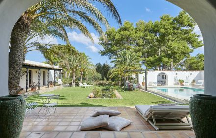 Charming Mediterranean Villa – IBZ054